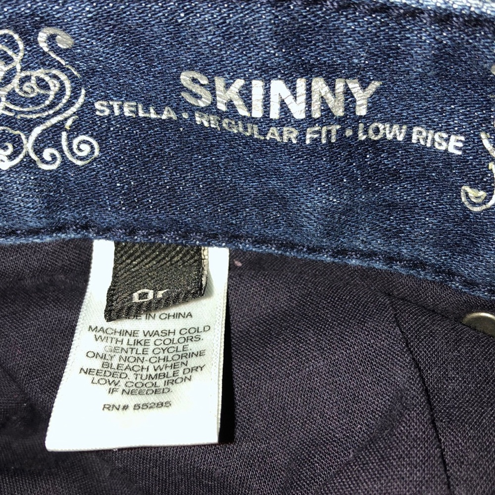 Jeans - Picture 2 of 4